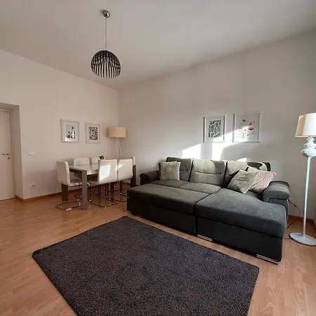 Cielo - Wide 3 Bedrooms - Italywego Appartement