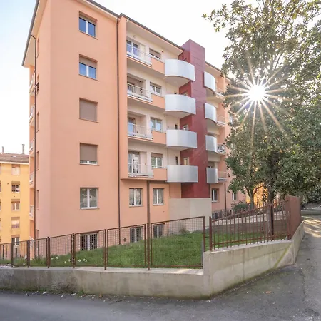 Cielo - Wide 3 Bedrooms - Italywego بيرودجا