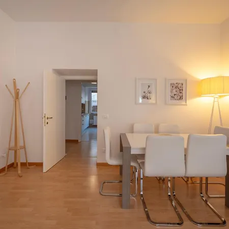 Cielo - Wide 3 Bedrooms - Italywego بيرودجا