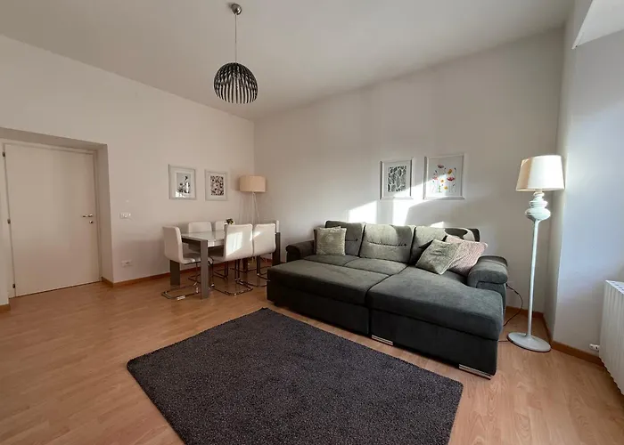 Cielo - Wide 3 Bedrooms - Italywego Appartement