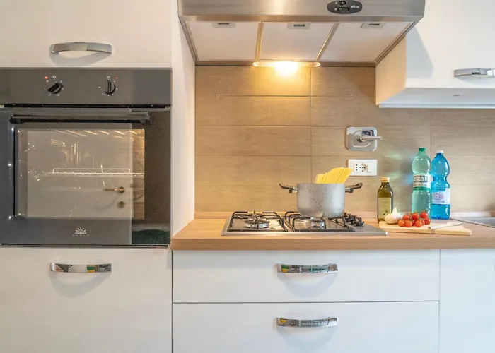 Cielo - Wide 3 Bedrooms - Italywego Apartment