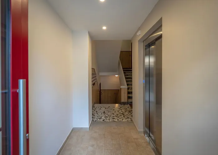 Cielo - Wide 3 Bedrooms - Italywego Apartment *